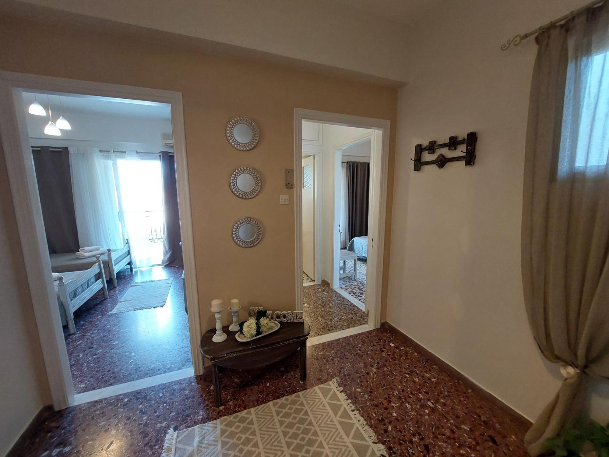 Lourantos Studios & Apartments Vathy  Exterior photo